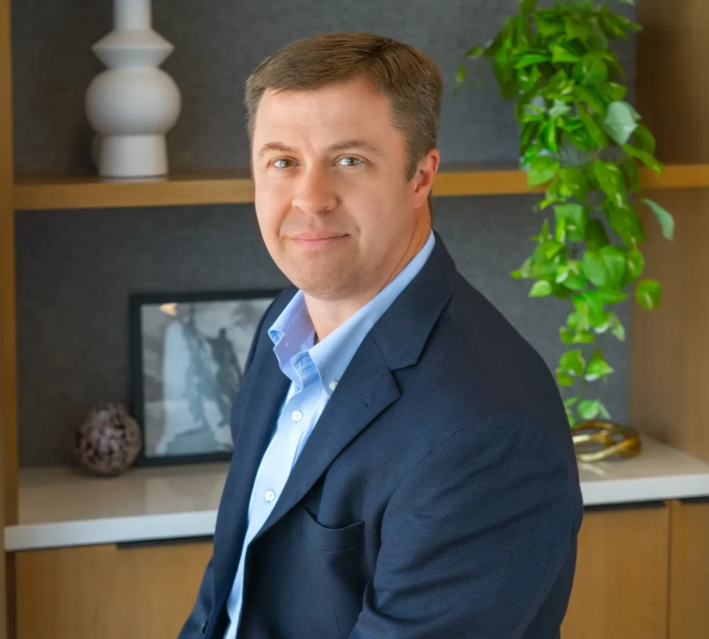 Chris Goebel, CFA